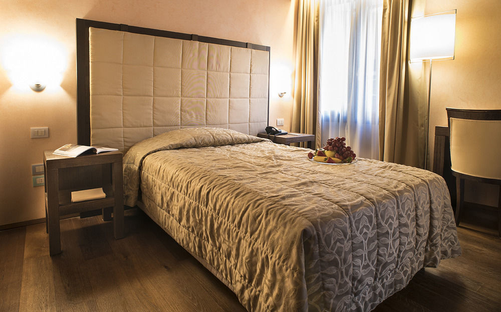 Palazzo Selvadego Hotell Venedig Exteriör bild