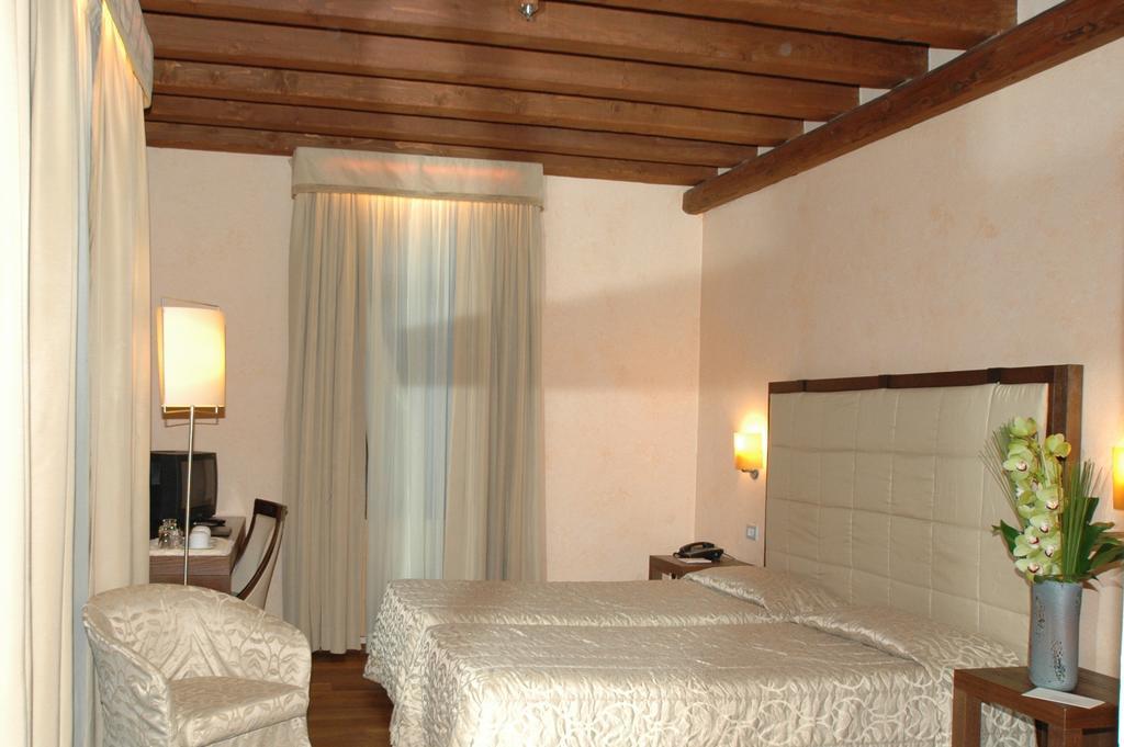 Palazzo Selvadego Hotell Venedig Exteriör bild